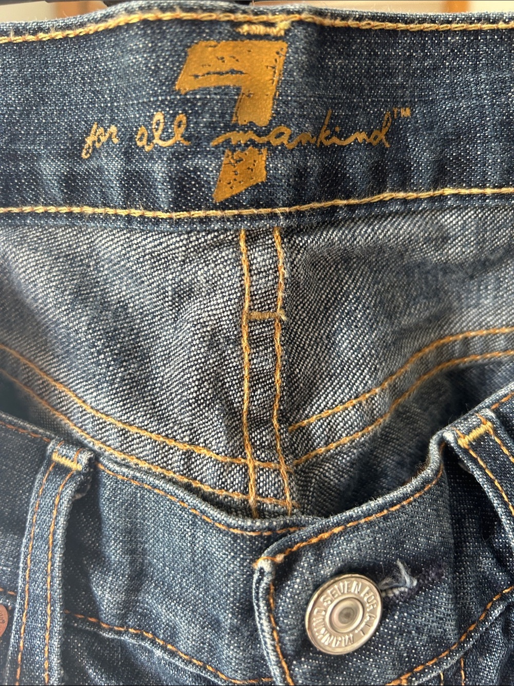 7 For All Mankind Bootcut Jeans in Medium Blue Fade - Picture 2 of 16